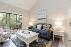 2354 Racquet Club Villas
